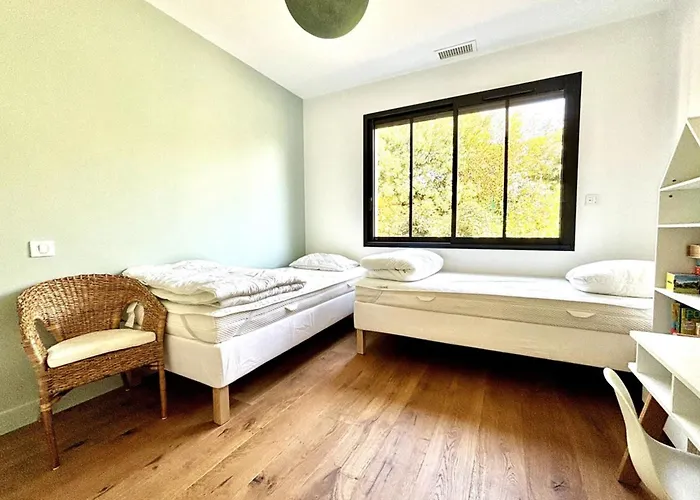 Hébergement de vacances Neuve Climatisee Avec Piscine Chauffee Gujan-Mestras